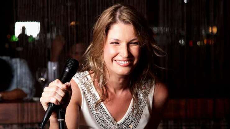 Image for White Woman About To Make Unforgivable Mistake Tells Karaoke DJ To Drop The Mothafuckin’ Beat