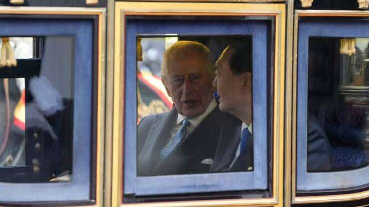 Image for King Charles welcomes South Korea's president with state banquet, mingles with K-pop band Blackpink