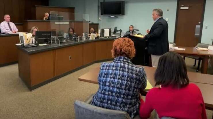Image for Jury Decides Not to Prosecute Black Woman in Ohio for Having a Miscarriage