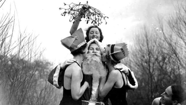 Image for Why Are There So Many Guides to Holiday Hometown Hookups?