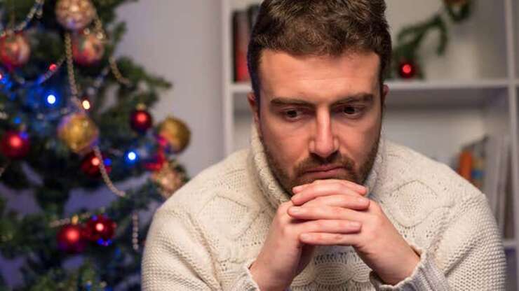 Image for Man Waiting Until Wife And Kids Asleep To Go Masturbate Under Christmas Tree