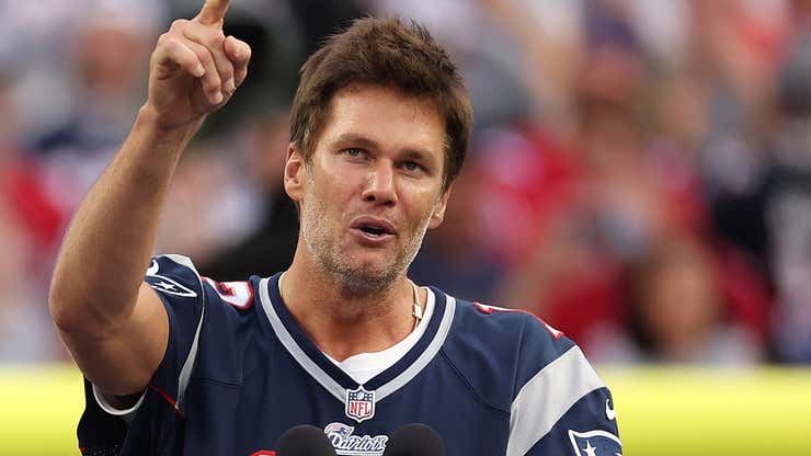 Image for Tom Brady, Stephen Curry and other big names are mostly off the hook from the FTX fallout