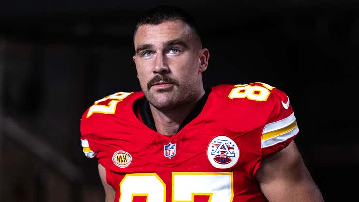 Image for Travis Kelce Delivers Inspiring Halftime Speech About What Sex With Taylor Swift Like