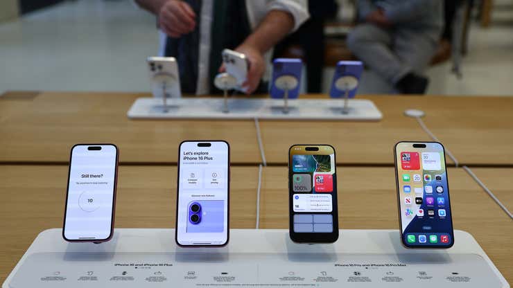 Image for Apple wants to move to AI-powered search — and Google stock sinks 8%
