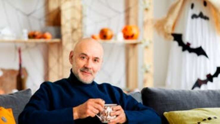 Image for Airbnb Host Jacks Up Price In Case Upcoming Annual Spooktacular Event At Local Library Brings In Tourists