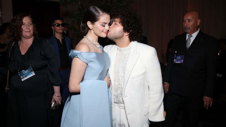 Image for See Selena Gomez and Benny Blanco’s $35 million mansion