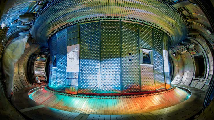 Image for New Fusion Record Achieved in Tungsten-Encased Reactor
