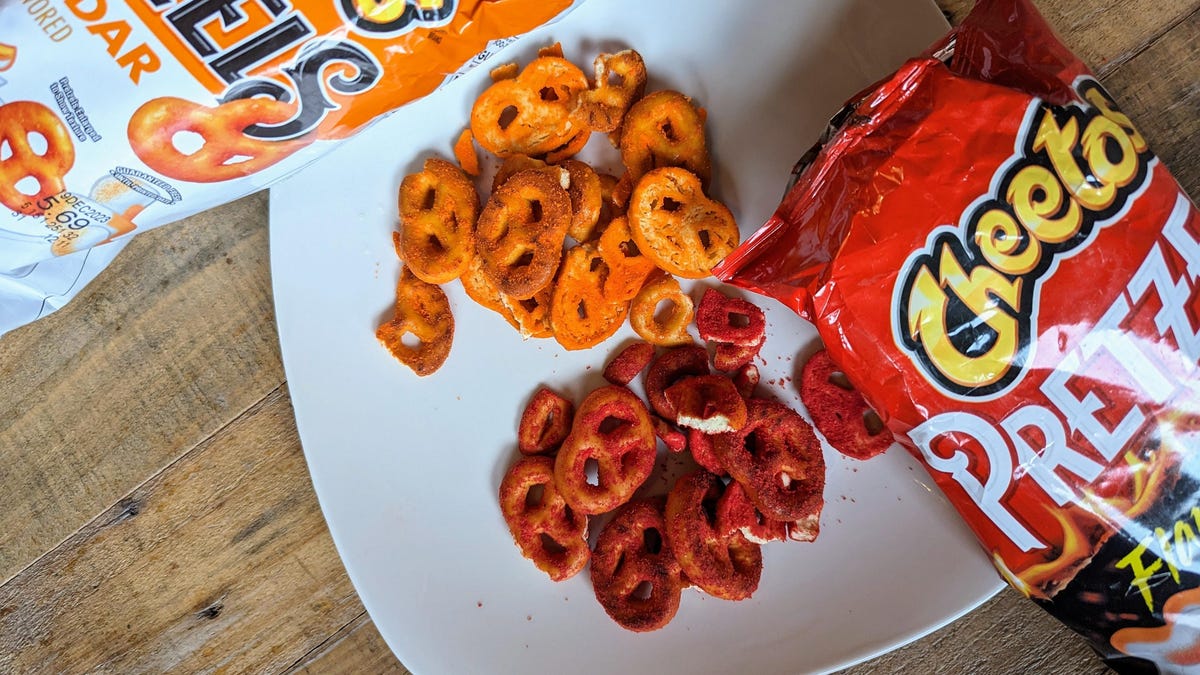 Cheetos Cheddar And Flamin' Hot Pretzels Review: We Can't Stop Eating Them