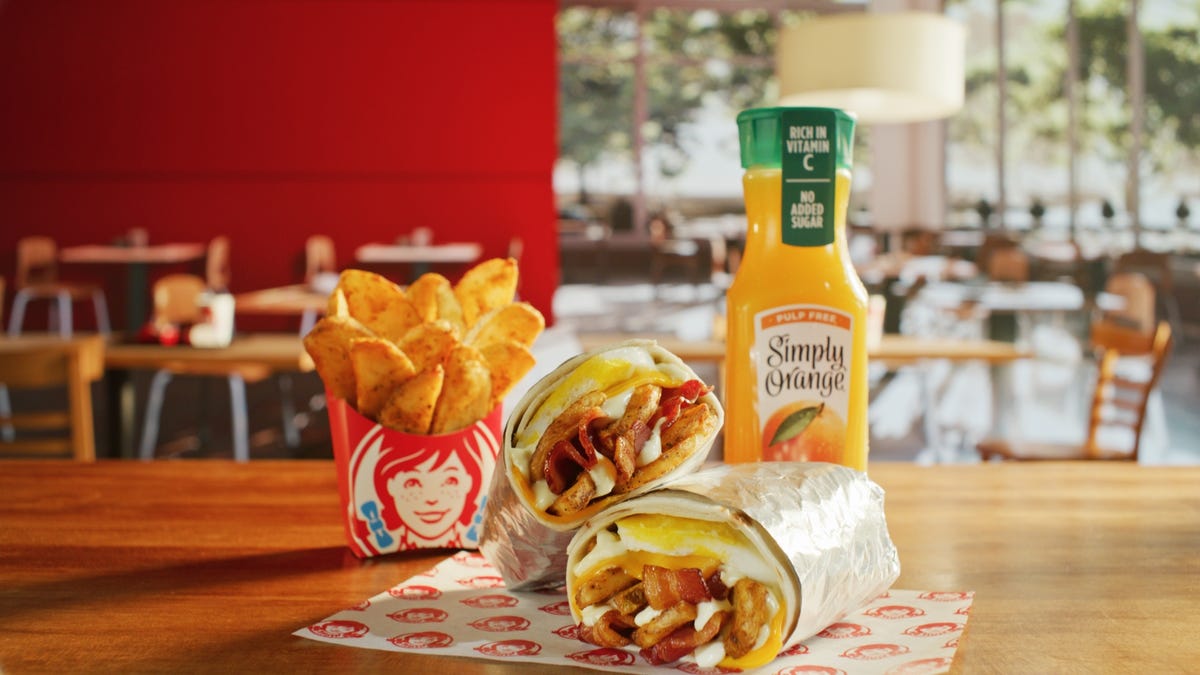 wendy-s-adds-a-bacon-breakfast-burrito-to-the-menu