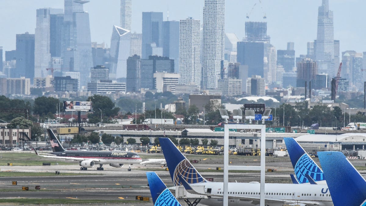 Newark Airport's meltdown, explained