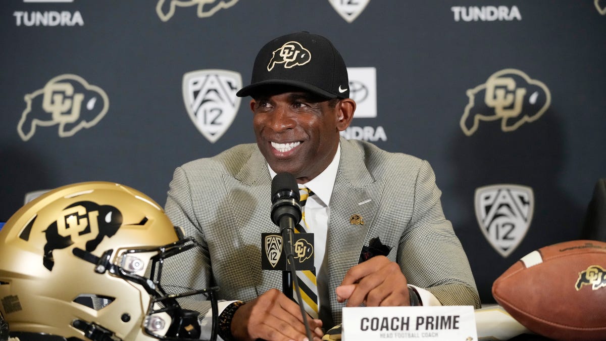 Deion Sanders Named SWAC Coach of the Year After Leading Jackson