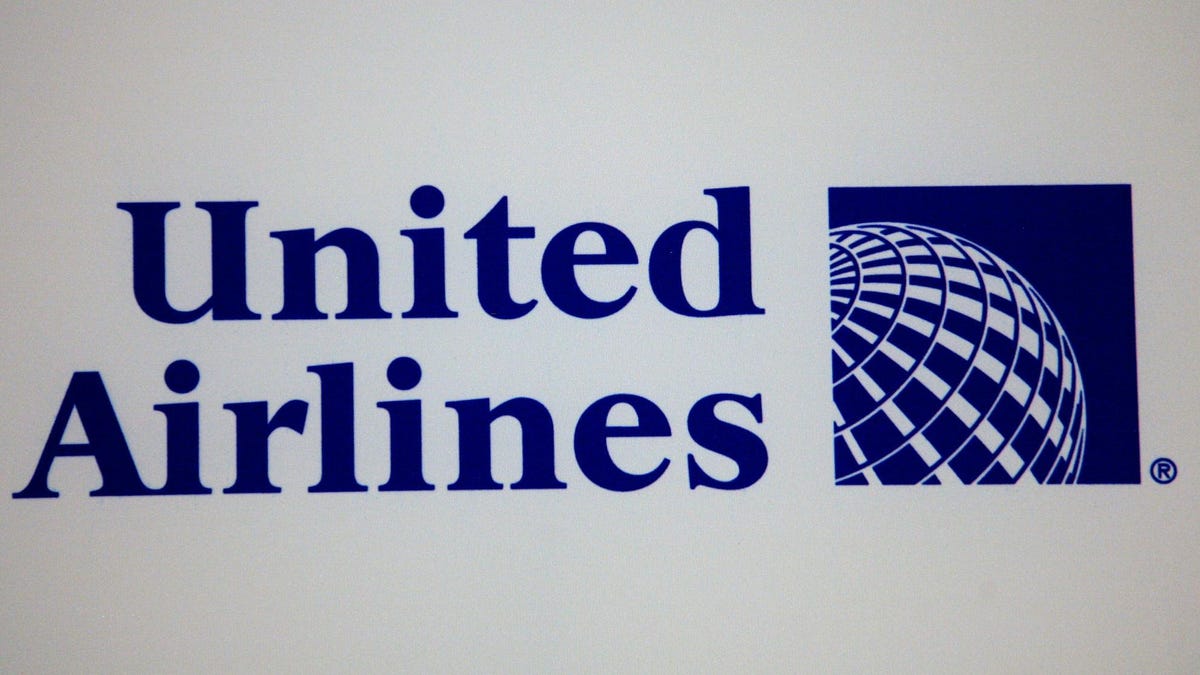 Disabled Passenger Assaulted on United Airlines Flight: FBI Investigates