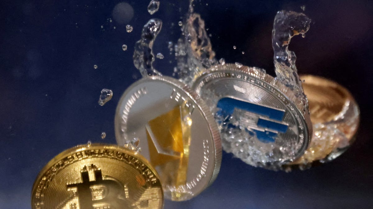 Bitcoin continued to shed its value as Hong Kong’s Bitcoin and Ether ETFs failed to impress investors on their debut. Recently, six crypto-related E