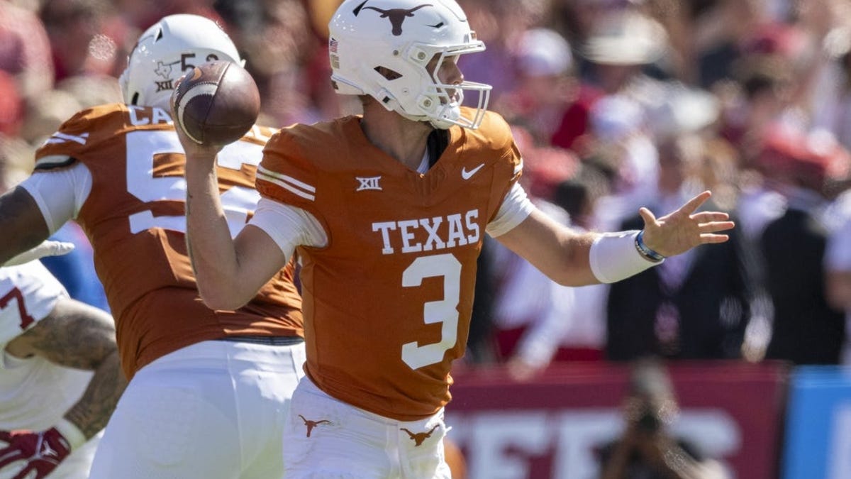 No. 8 Texas Looks To Bounce Back Against High-flying Houston