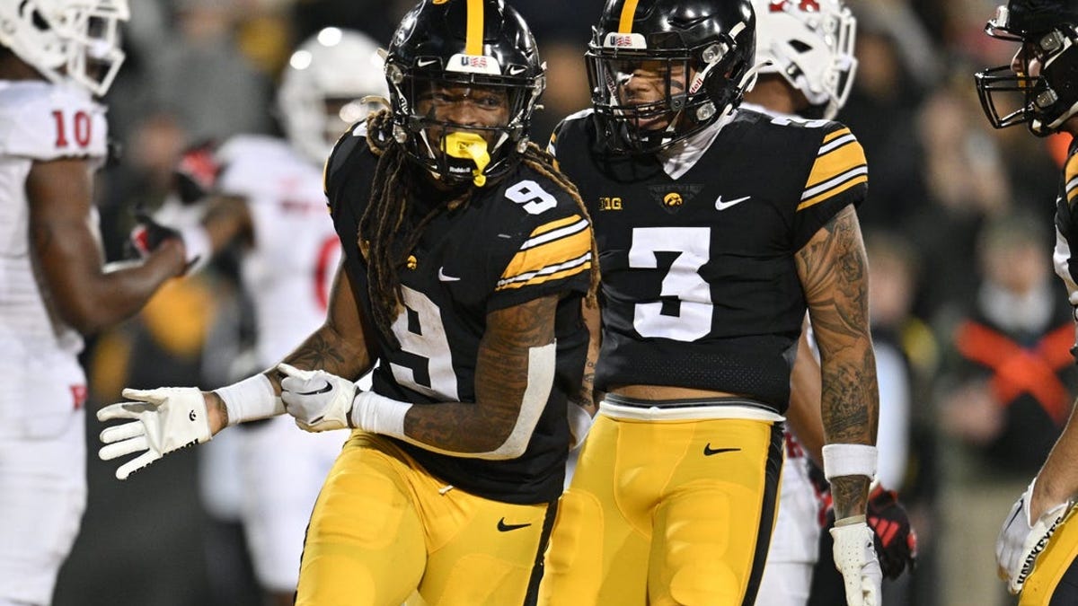 No. 16 Iowa In Big Ten Title Game If Hawkeyes Beat Illinois