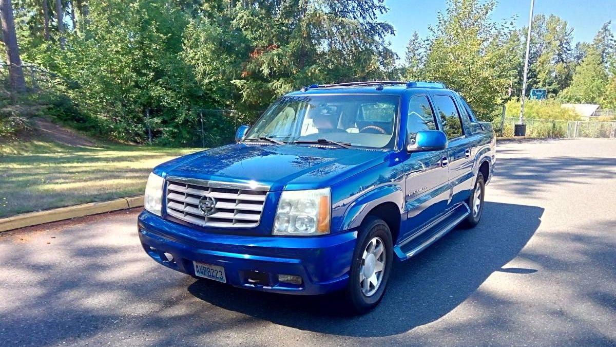 At ,950, Would You Pick Up This 2003 Cadillac Escalade EXT?