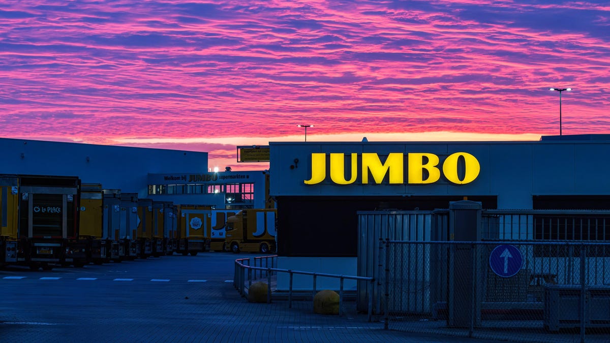 Netherlands: Jumbo supermarket boss released on Sunday after