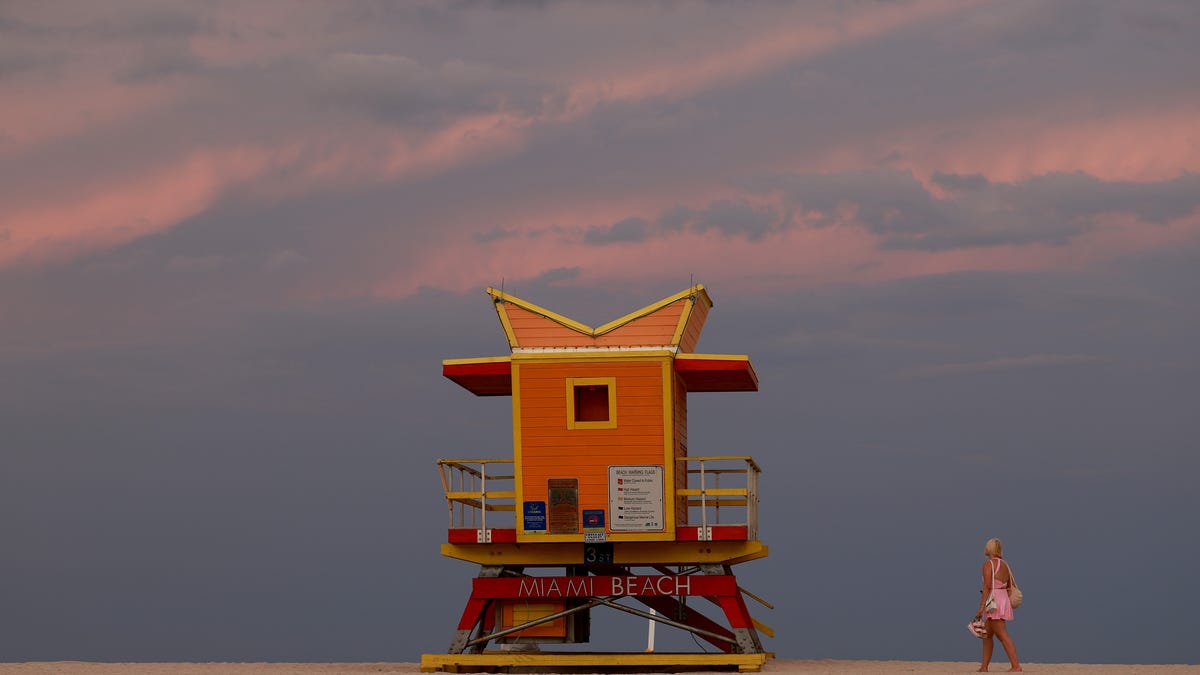 5 hot Memorial Day travel destinations, according to Kayak — and 5 quickly getting cheaper
