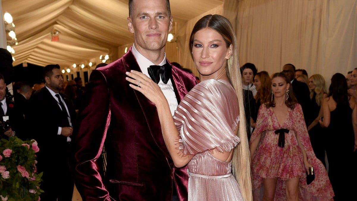 White People Are Heartbroken Over Tom Brady and Gisele Bündchen. People ...