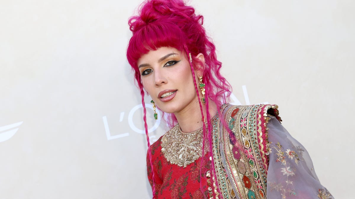 Singer Halsey is sharing more heartbreaking news about her health