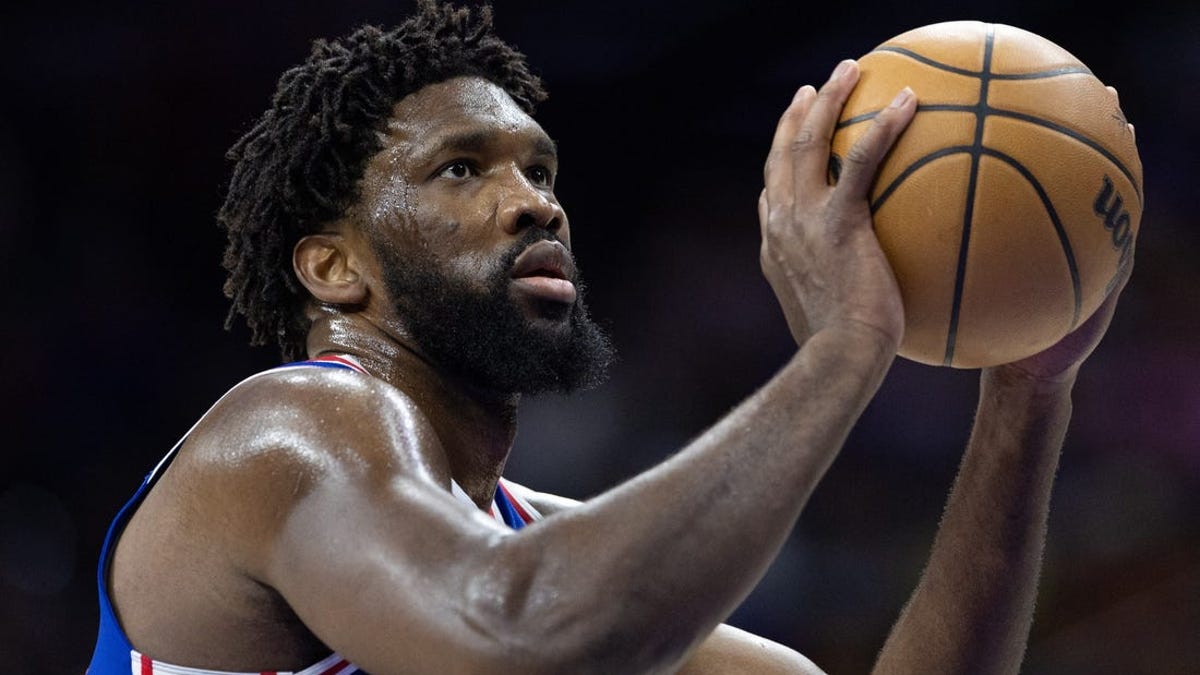 NBA Roundup: Joel Embiid Returns, Carries 76ers Past Rockets