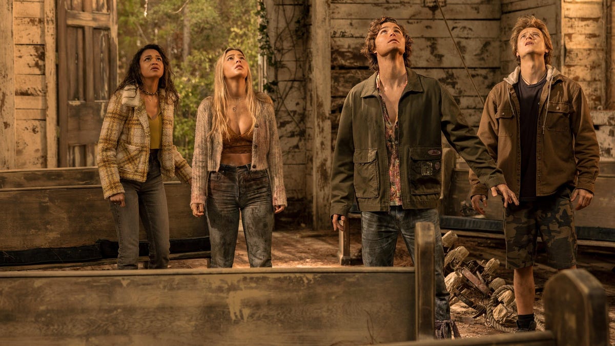 Outer Banks Season 2 Lands Summer Premiere at Netflix — First Photos