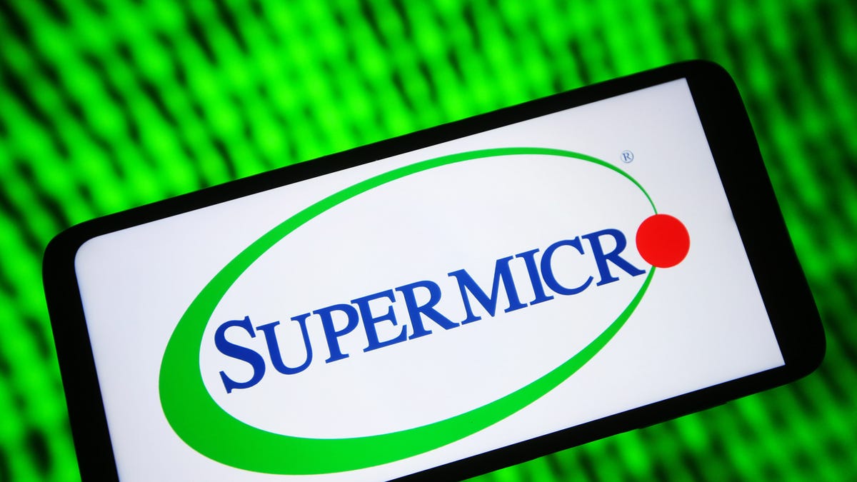 Super Micro Computer shares are losing value because there is no telling when earnings will be released