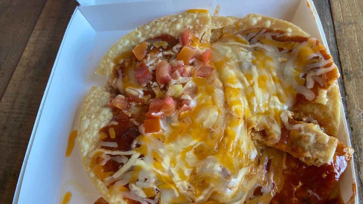 Taco Bell Announces Return of Mexican Pizza to Its Menu