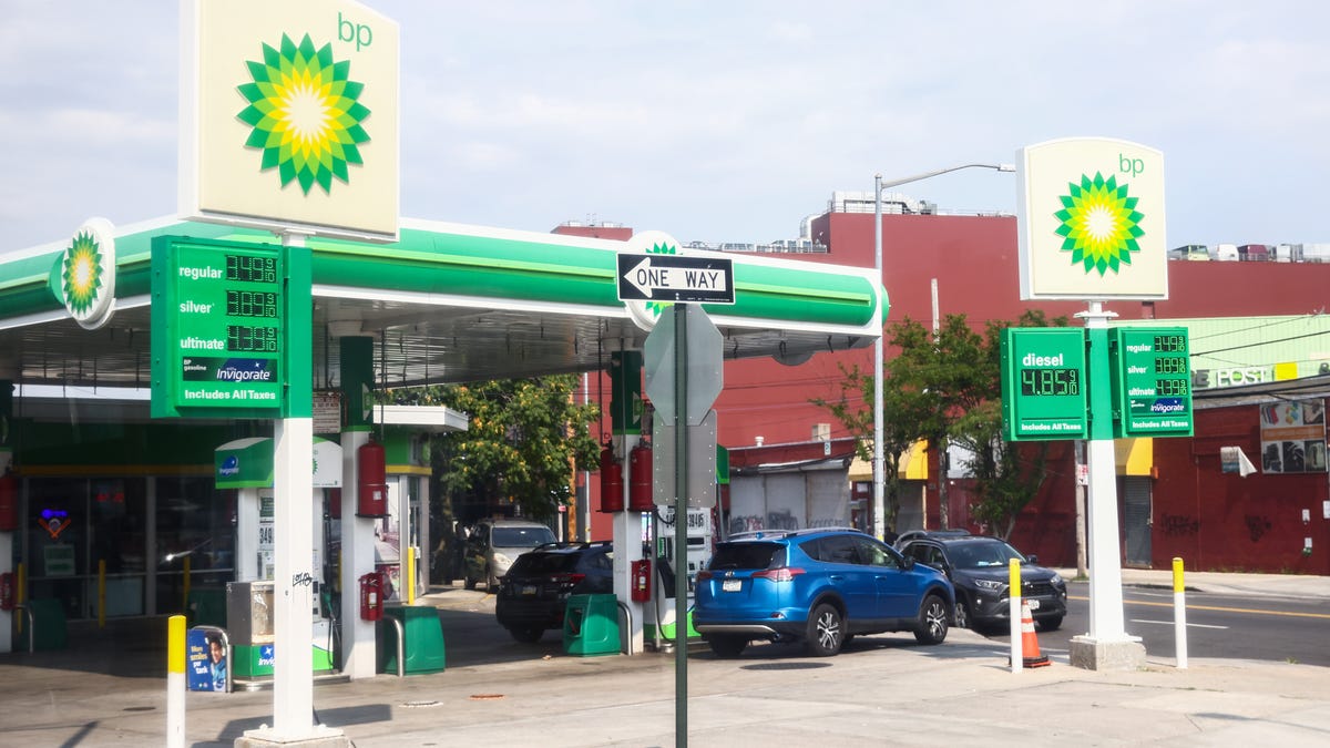 Here’s how to get cheaper gas with Amazon Prime and BP Earnify