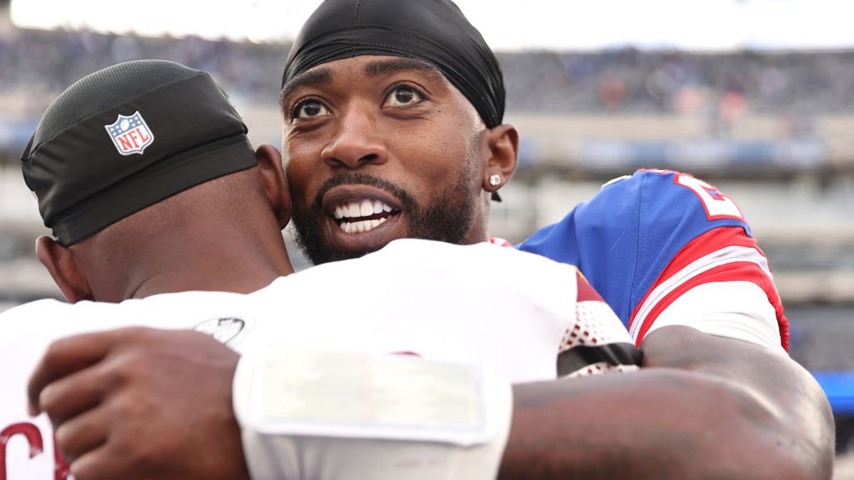 Tyrod Taylor Is The First Black QB To Win A Game For The NY Giants ...