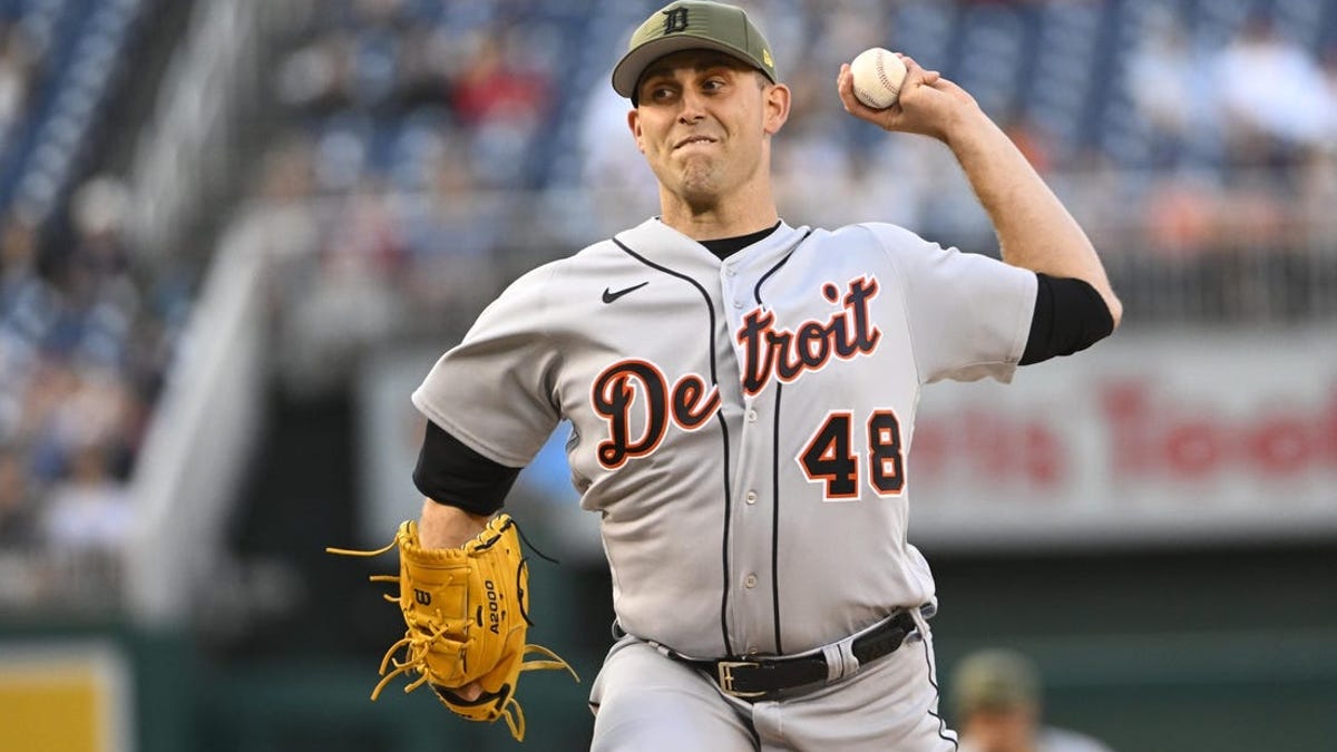 MINNEAPOLIS, MN - JUNE 16: Detroit Tigers center fielder Matt