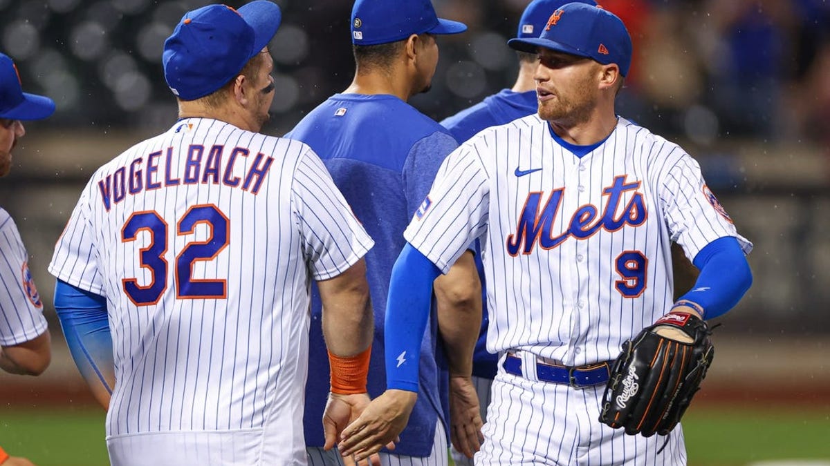 In search of rare win streak, Mets take on Brewers again