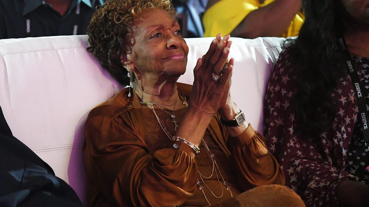 Black Internet mourns the loss of Cissy Houston, mother of Whitney Houston