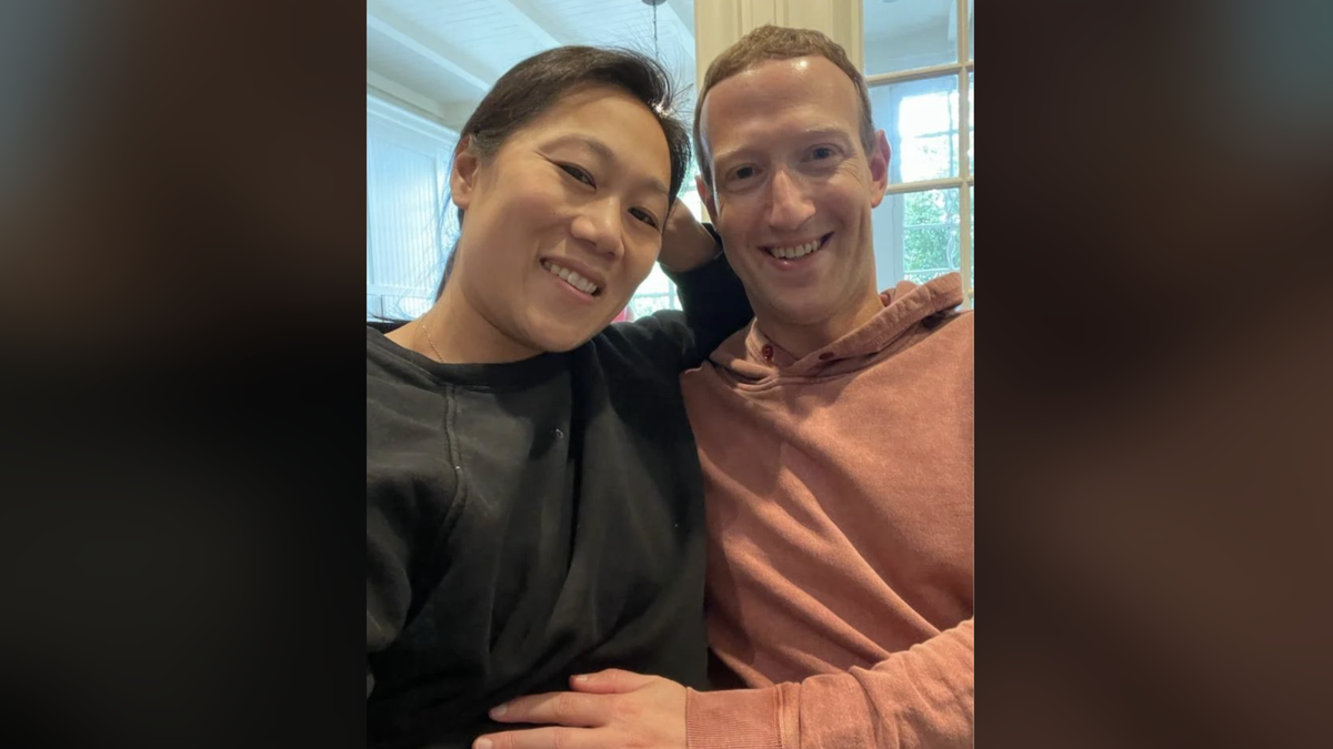 Mark Zuckerberg and Priscilla Chan expecting third child