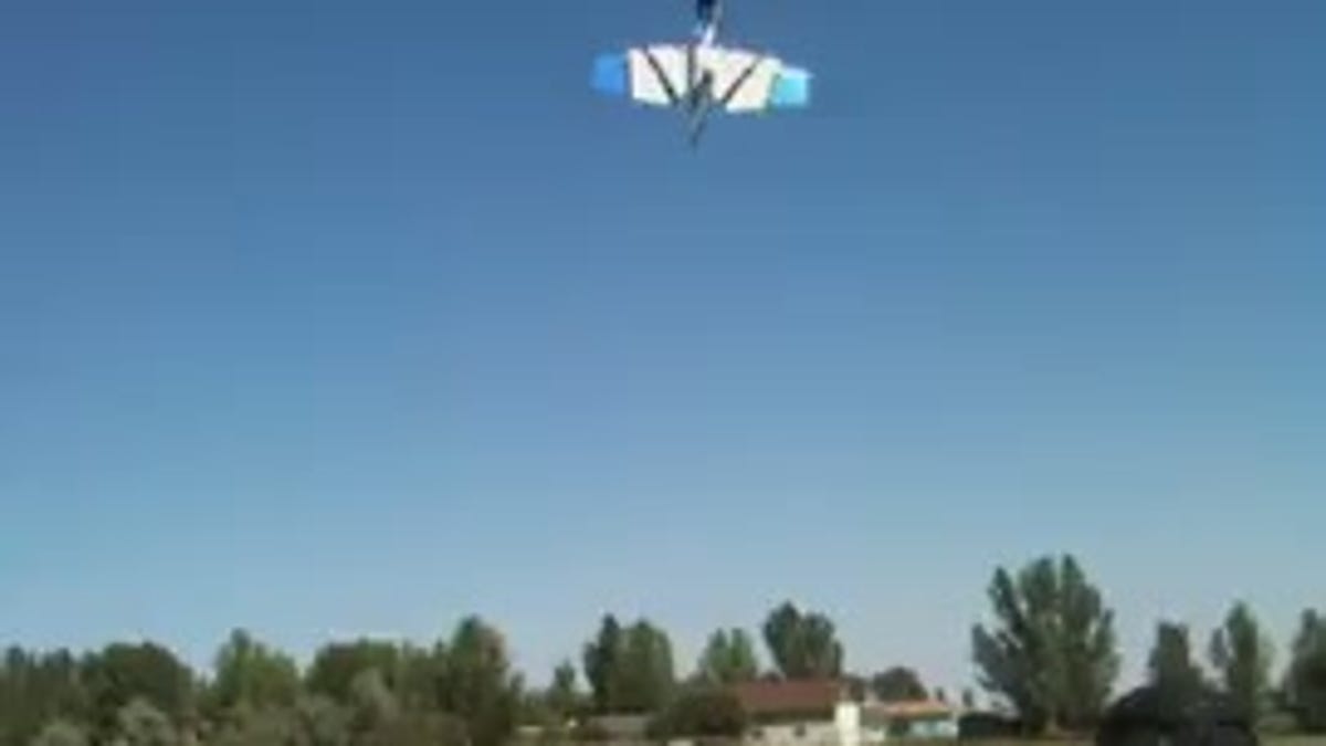 VIDEO: Crash Of RC Plane Into Real One Sparks Dogfight Over Air Rights