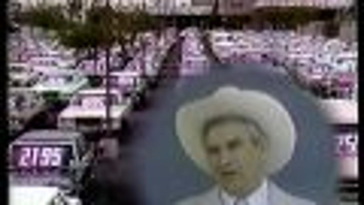 Legendary Car Dealer Cal Worthington Dead At 92