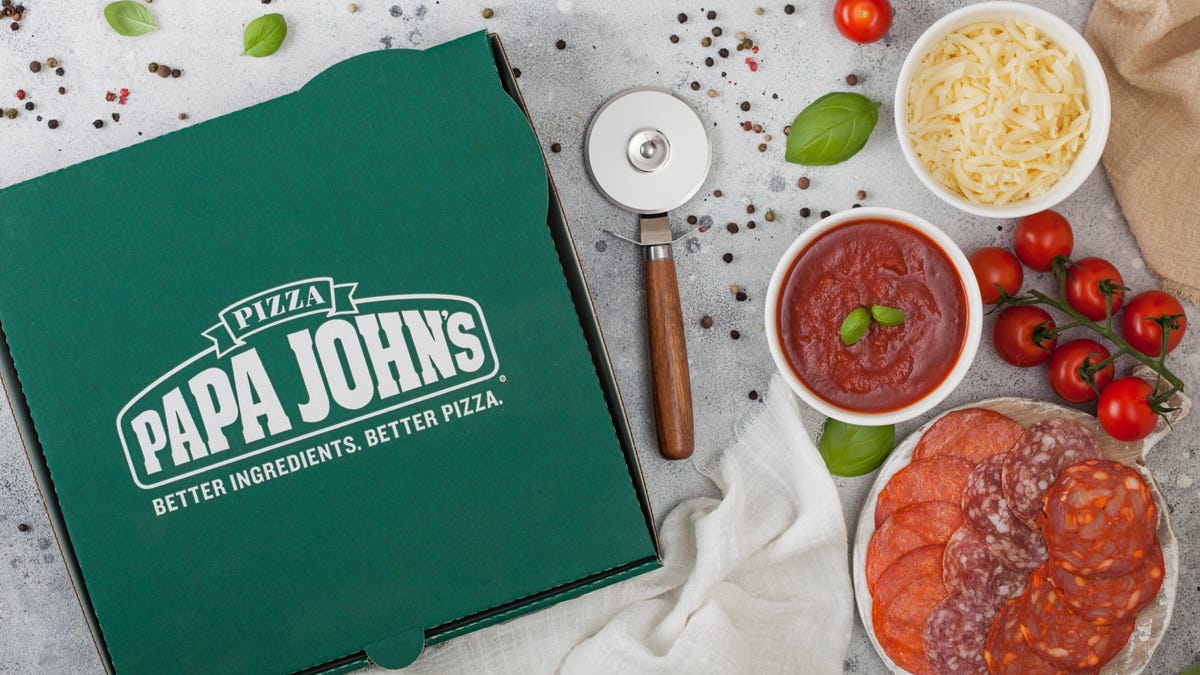 Support Global with Papa John's Pizza