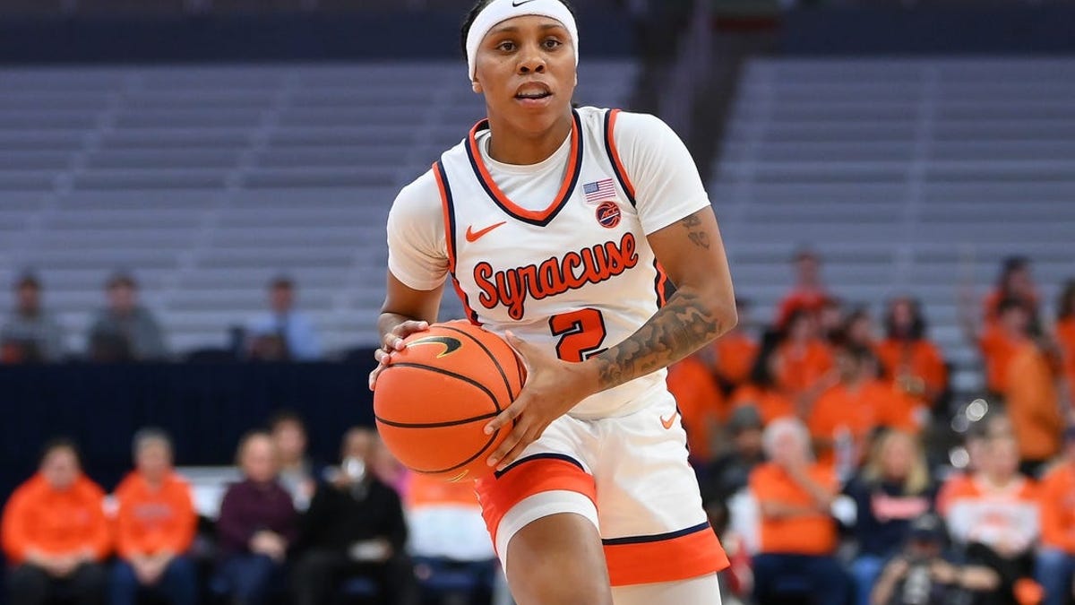 Women's Top 25 Roundup: Syracuse Upsets No. 13 Notre Dame