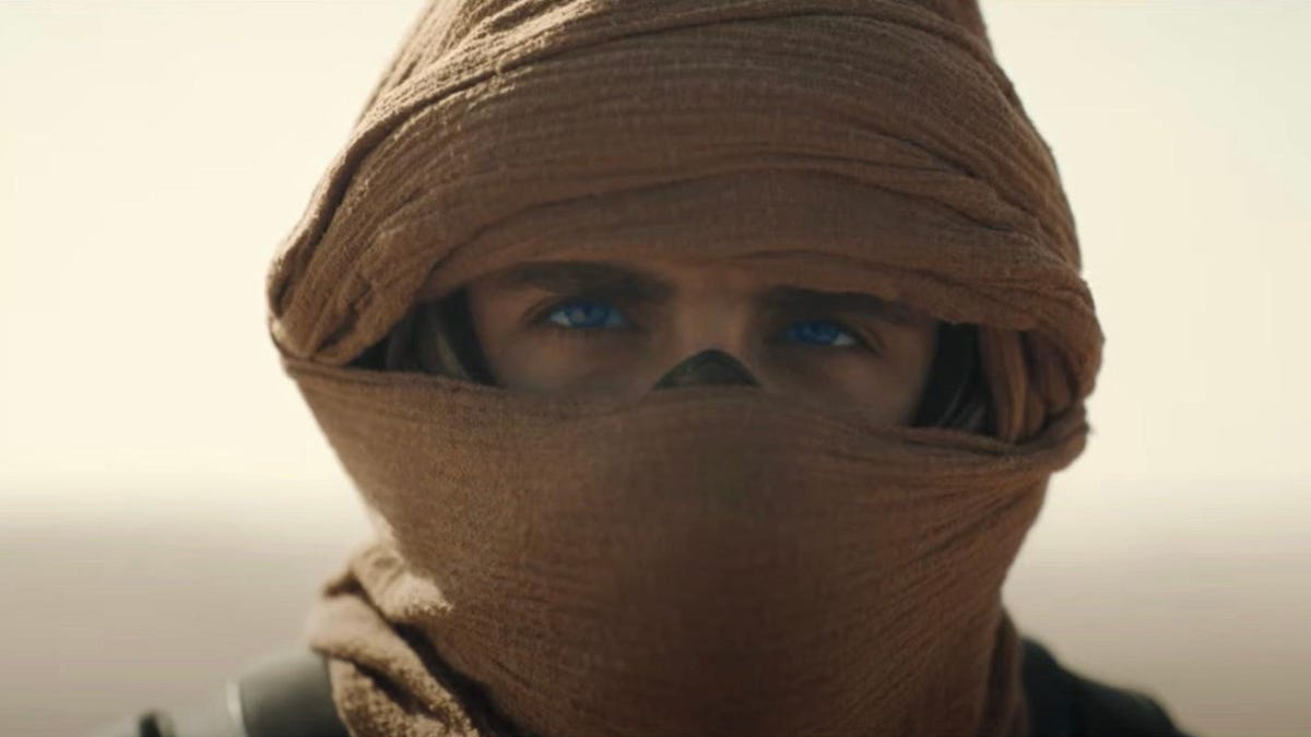 You Have to Watch Denis Villeneuve Explain How He Filmed Dune 2's Sandworm Rides