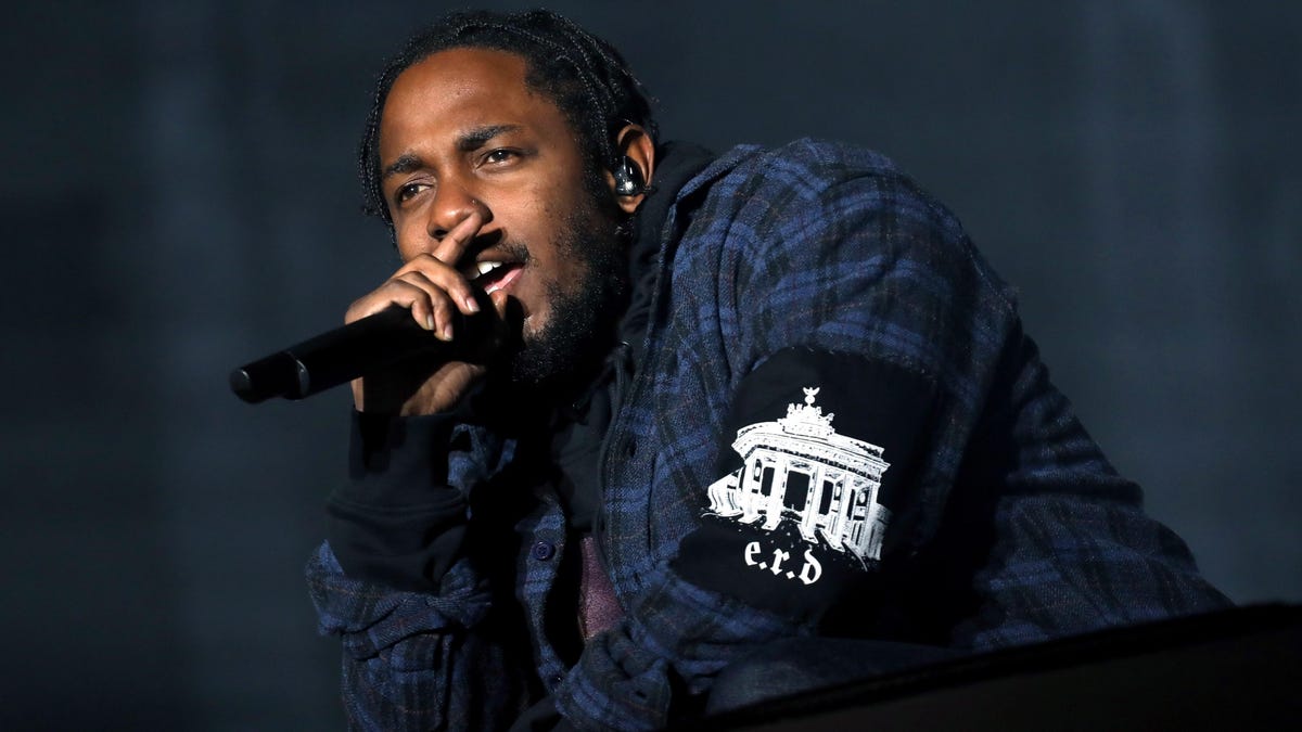 See Kendrick Lamar Debut 'Mr. Morale' Songs Live atTour Kickoff