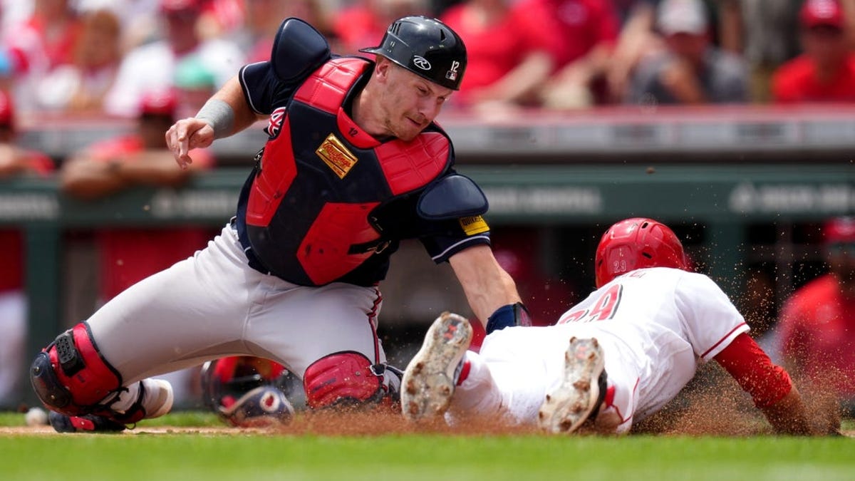 Sean Murphy hits walk-off homer, Cincinnati Reds lose to Braves