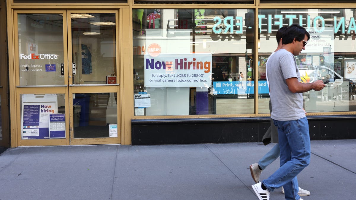 Unemployment rate unexpectedly increases as new-jobs tally falls short of expectations