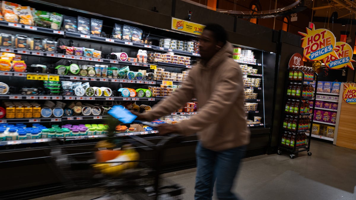 Consumer sentiment nears rock bottom over fears of higher prices