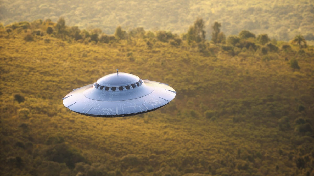 Pentagon UFO Report Finds No Evidence of Alien Cover-Up