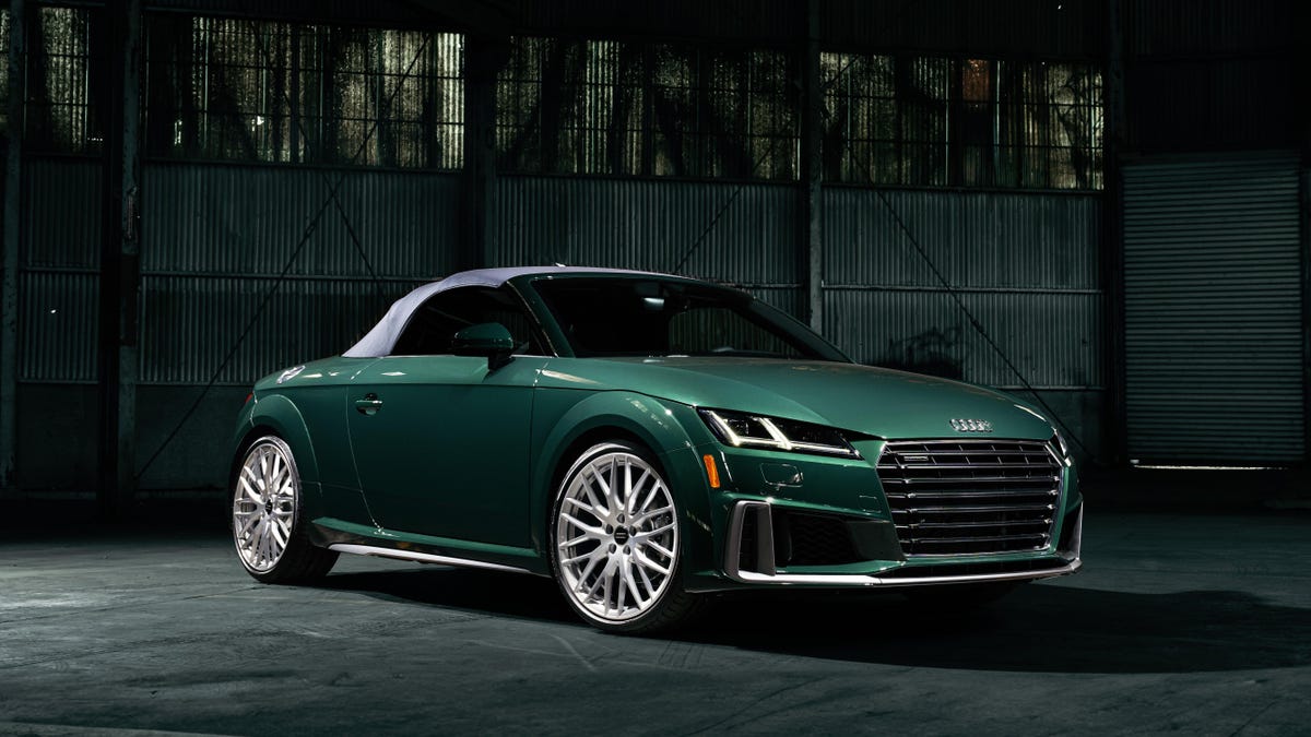 Final Audi TT Roadster Proves Color Makes The Car