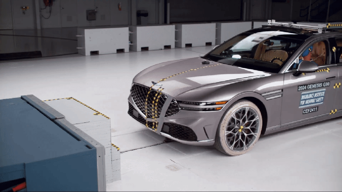 These Are The Safest Cars On Sale Today According To The IIHS