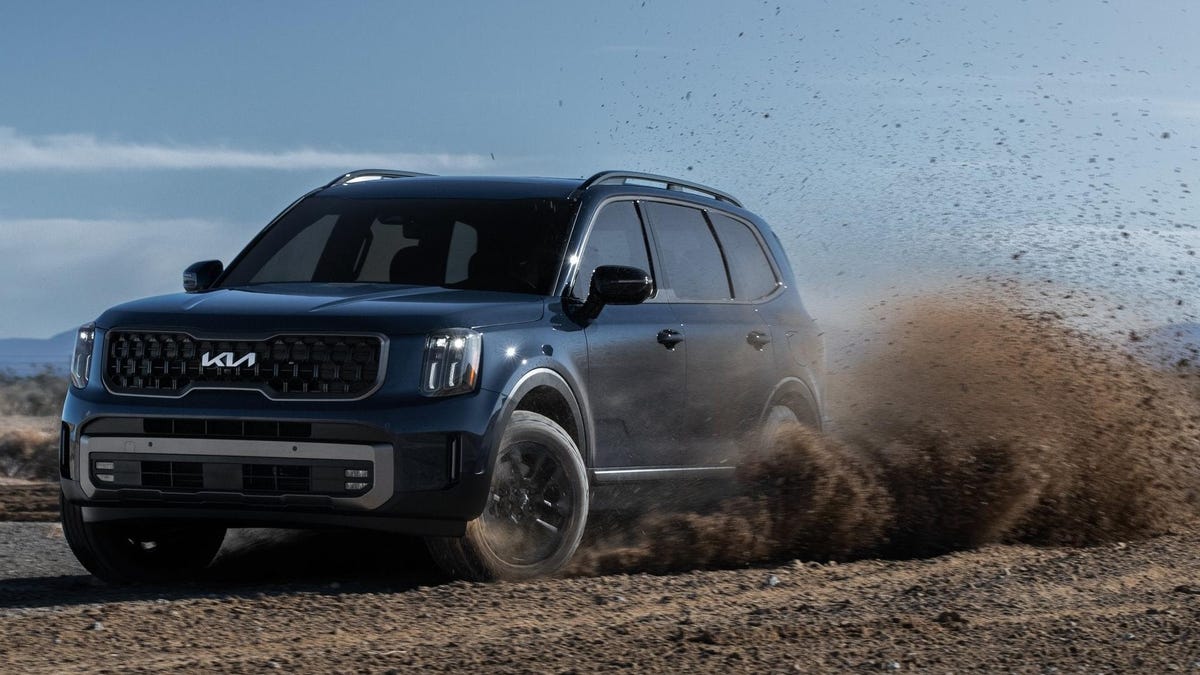 The Hyundai Palisade and Kia Telluride Are Excellent Used Car Values Under ,000