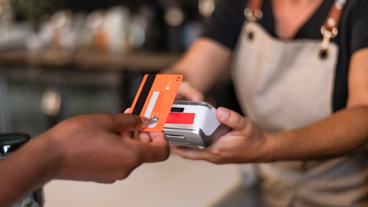 Almost half of Americans do not know the annual percentage rate of their credit card