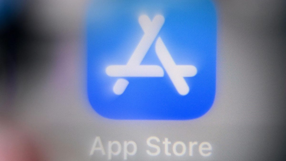 Apple por fin podría abrir iOS a apps de terceras tiendas