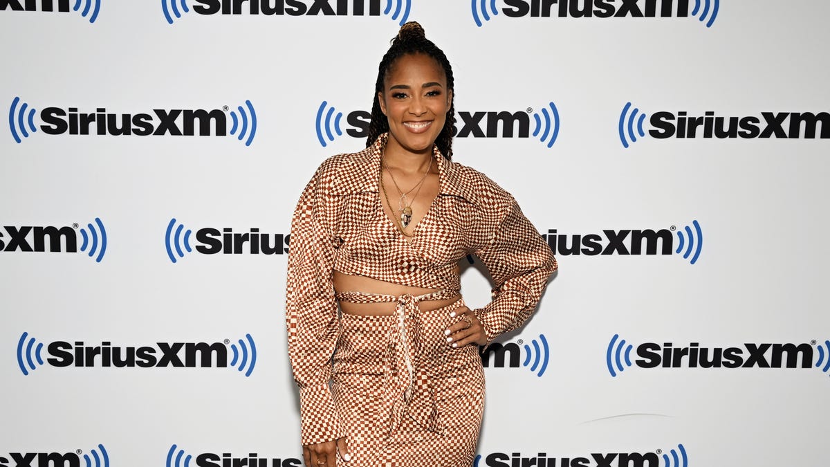 Amanda Seales Calls Out Black Hollywood for Snubbing Her